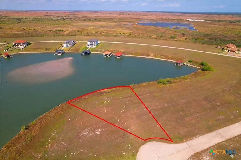 286 Blanc Court, Port O'Connor