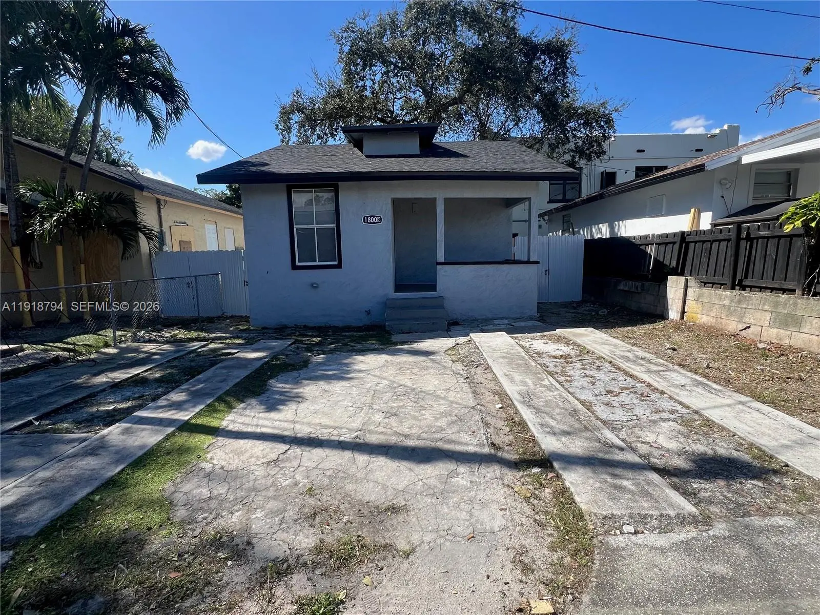 Photo of Listing #A11918794