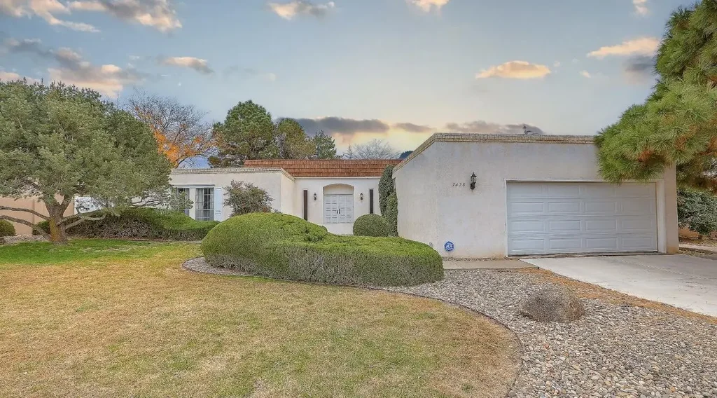7428 Gila Road Ne, Albuquerque