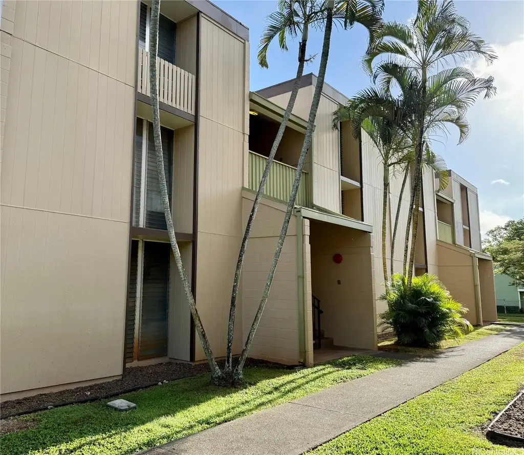 94-327 Hokuahiahi Street # 128, Mililani