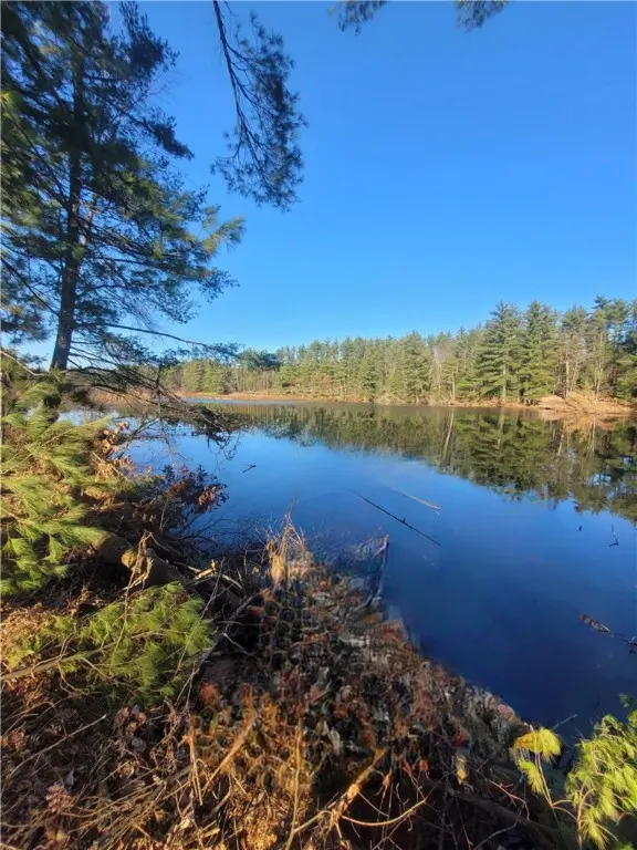 Lower Lake Dr, Merrillan