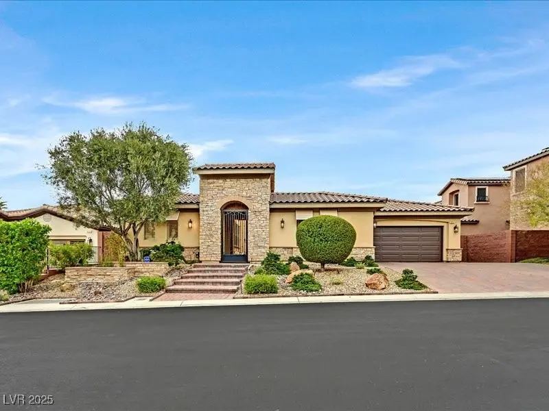 Photo of Listing #2737123