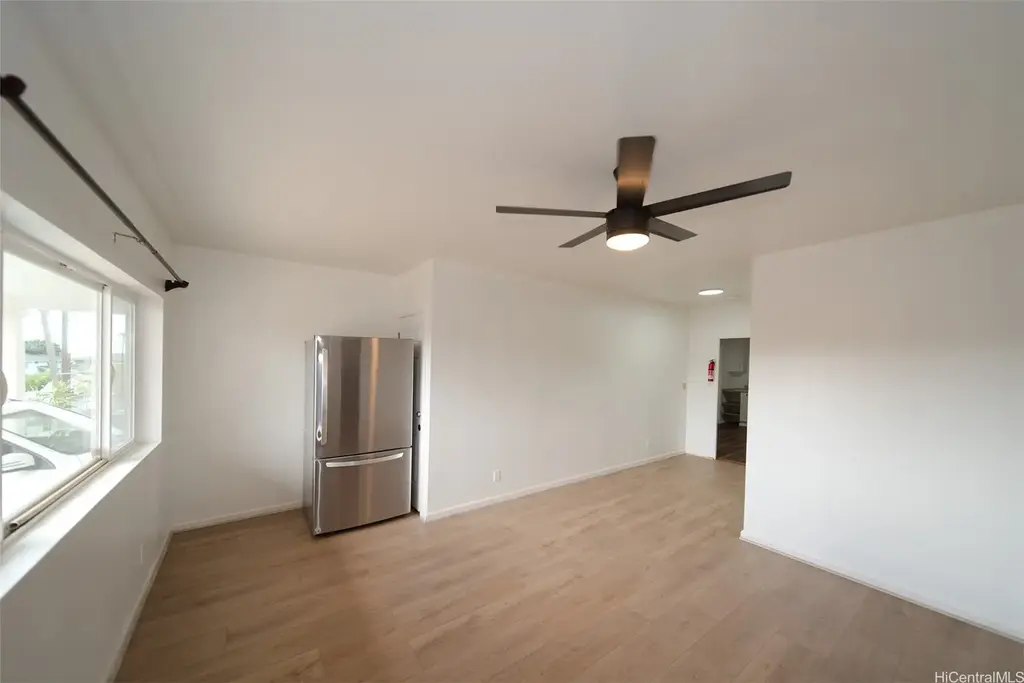 99-60 Nalopaka Place, Aiea