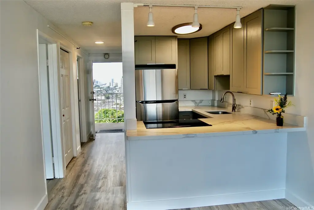 2542 Date Street # 1203, Honolulu