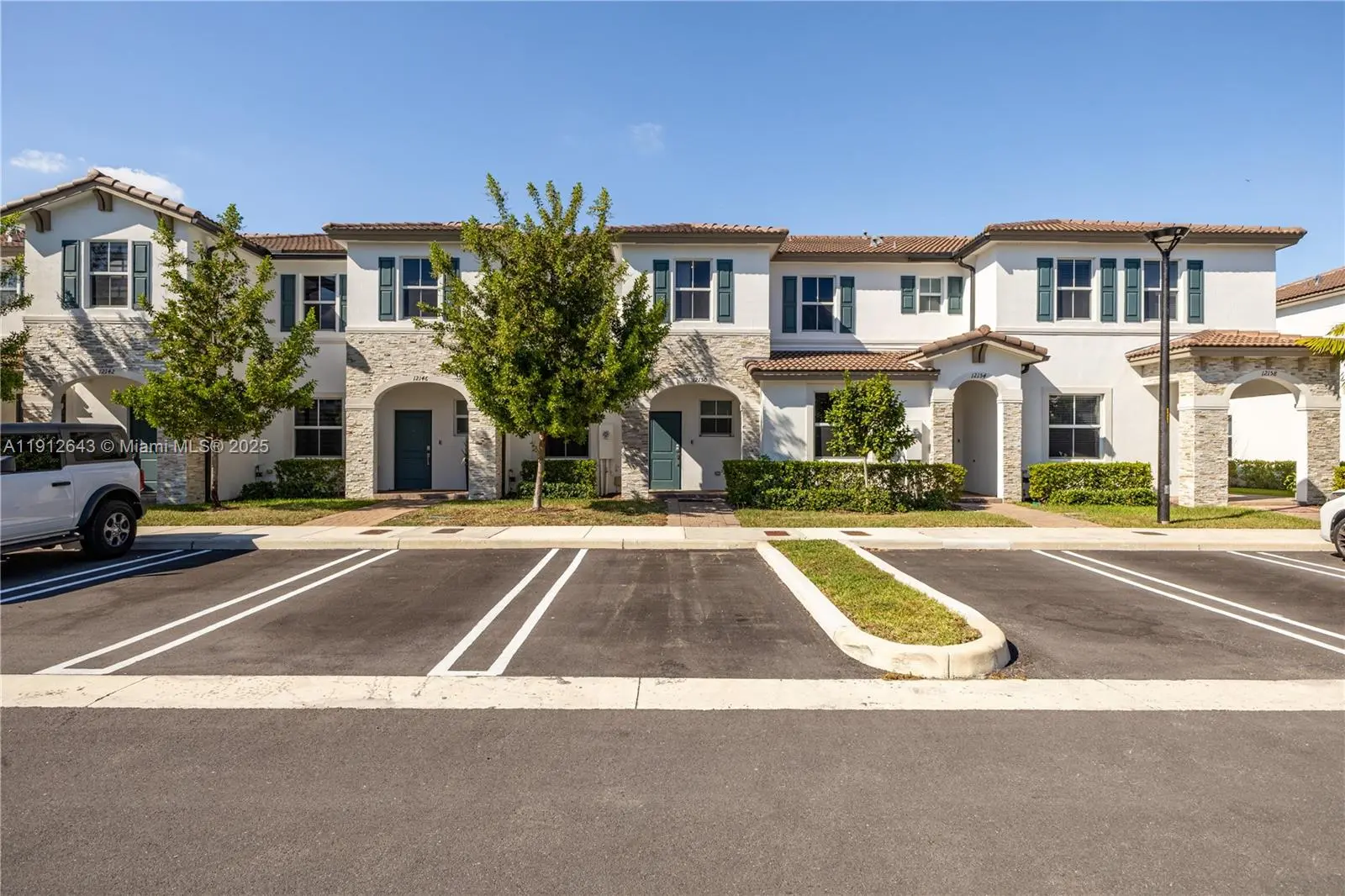 Photo of Listing #A11912643