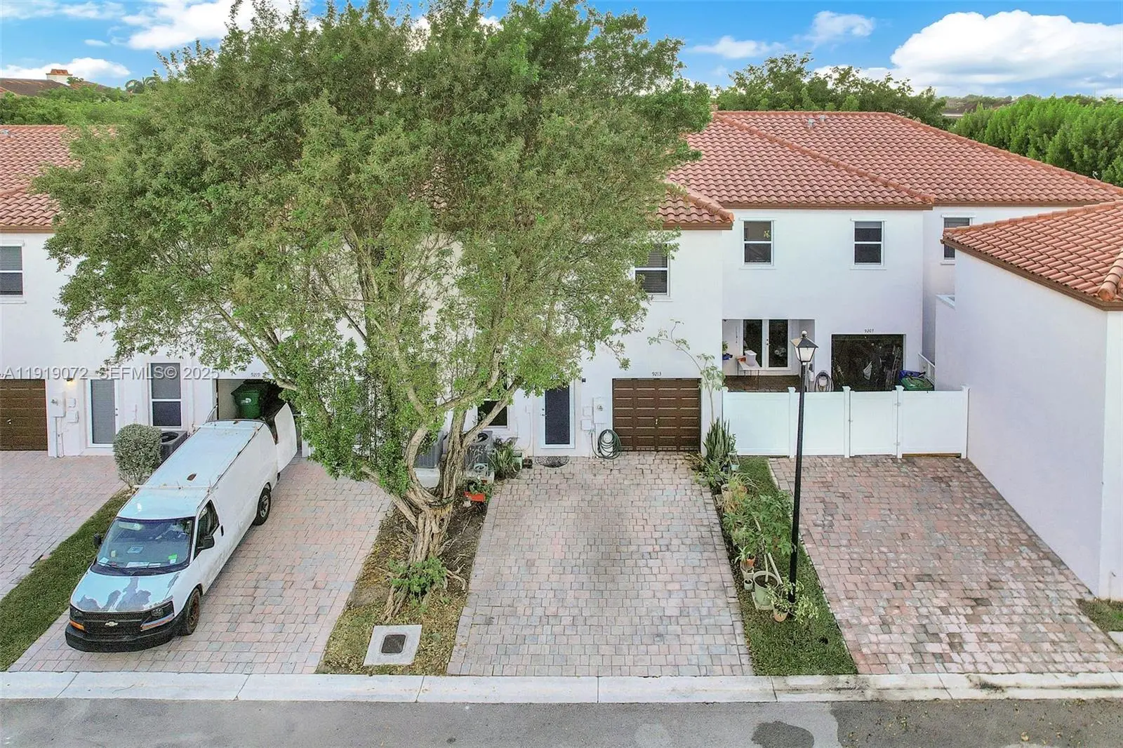 Photo of Listing #A11919072