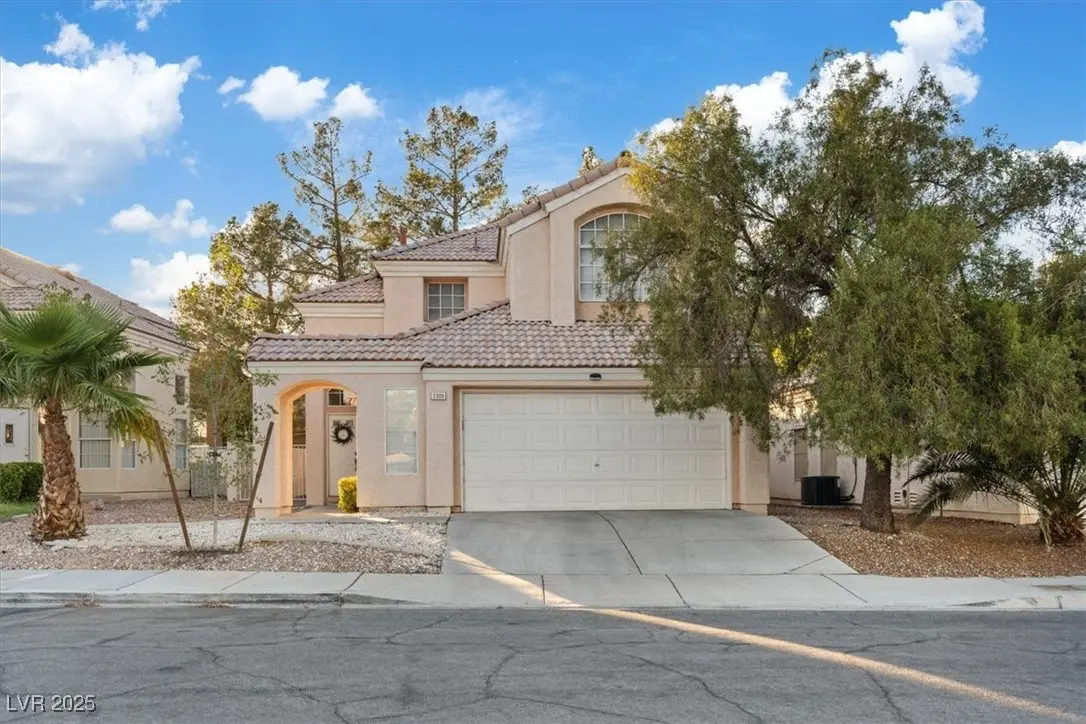 Photo of Listing #2737310