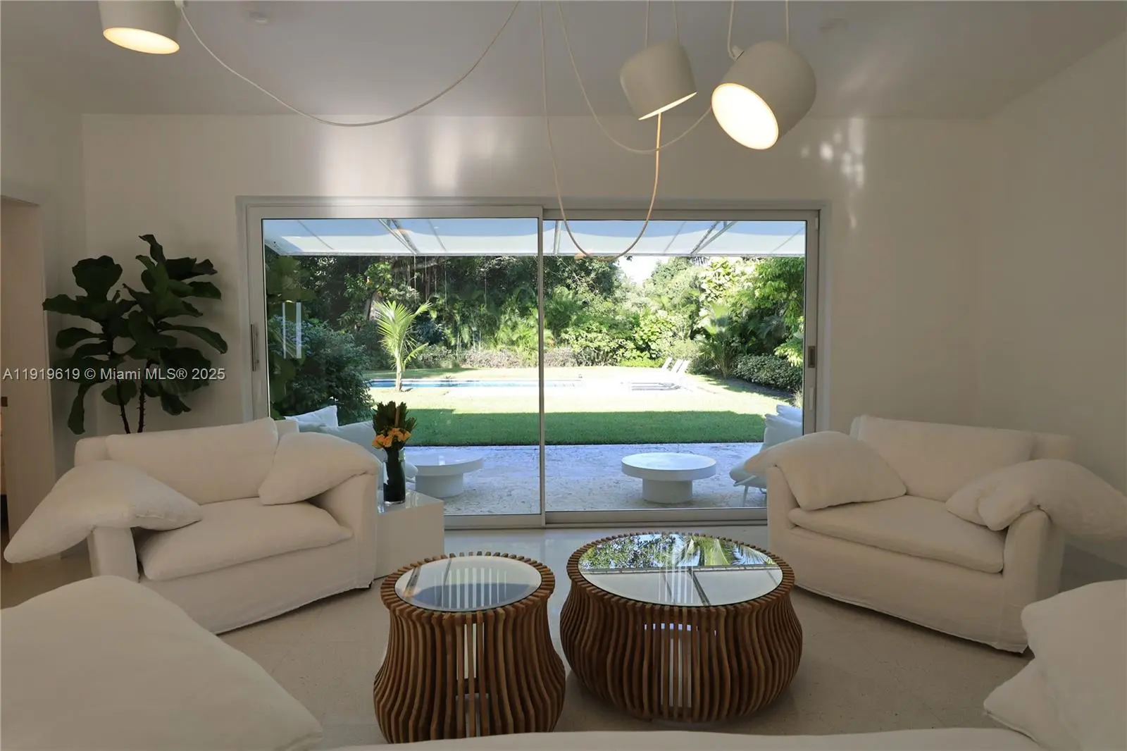 Photo of Listing #A11919619