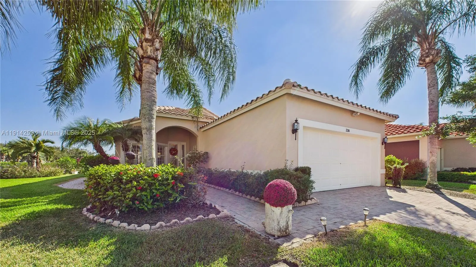 Photo of Listing #A11914259