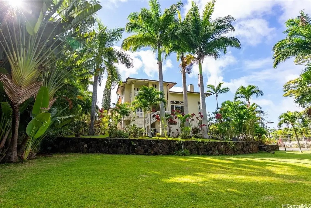 42-102 Aleka Place # A And B, Kailua