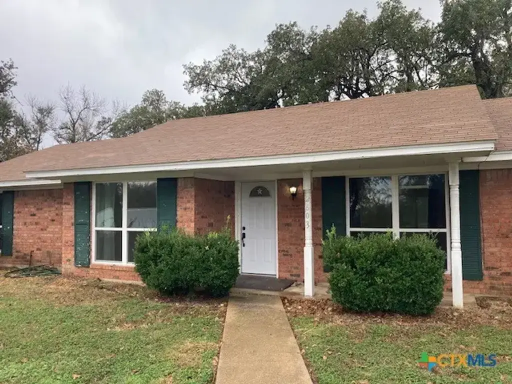 2603 W Main Street, Cameron