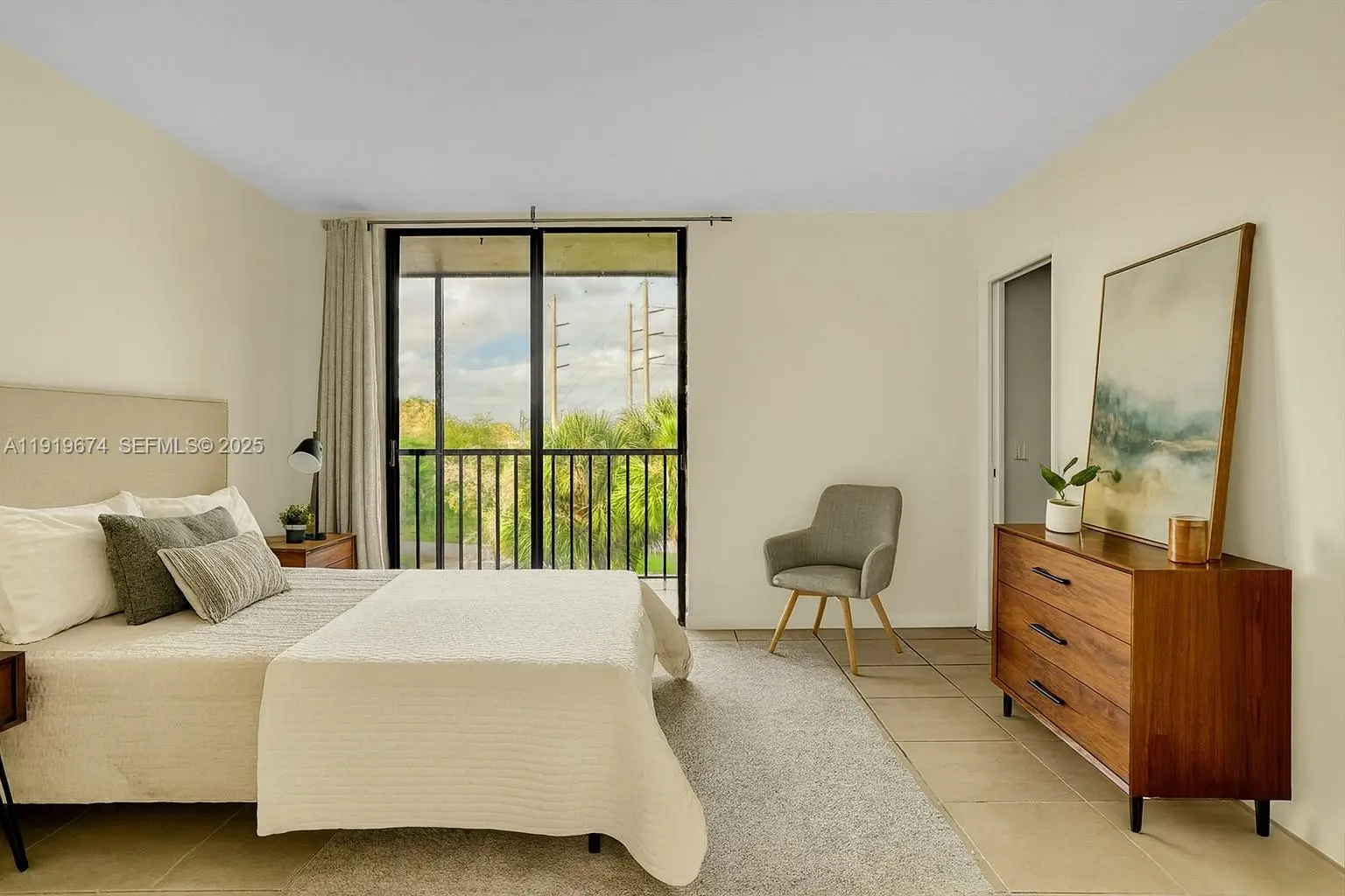 Photo of Listing #A11919674