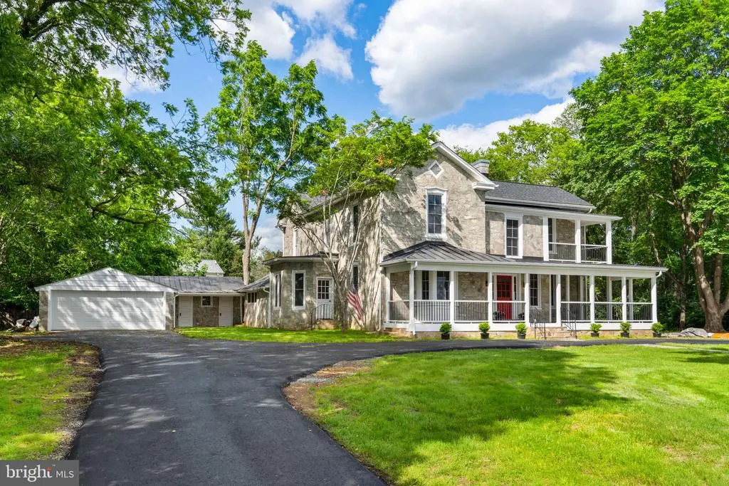 105 Washington St E, Remington