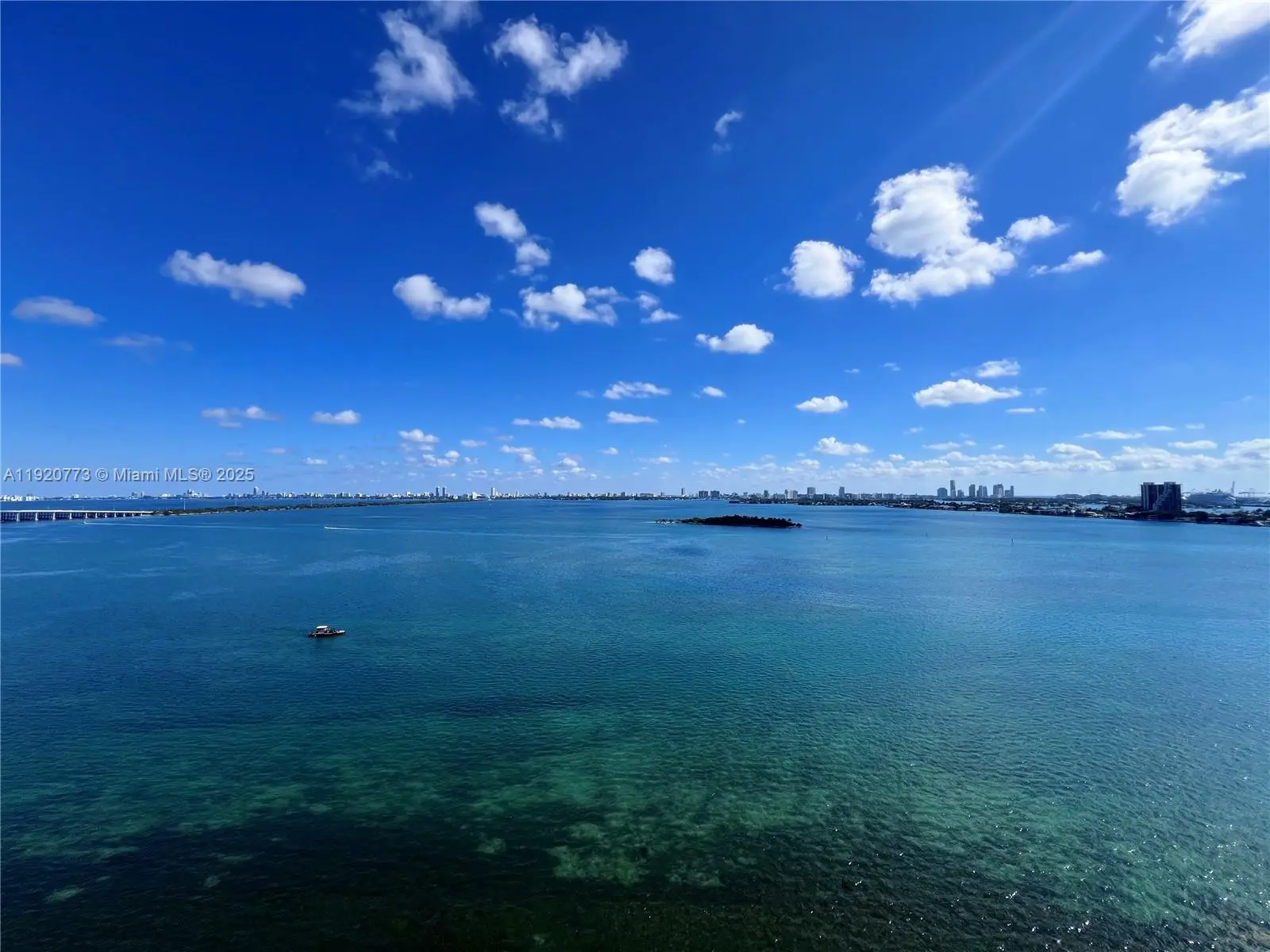 Photo of Listing #A11920773