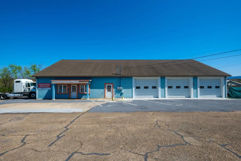 1090 Virginia Ave, Harrisonburg