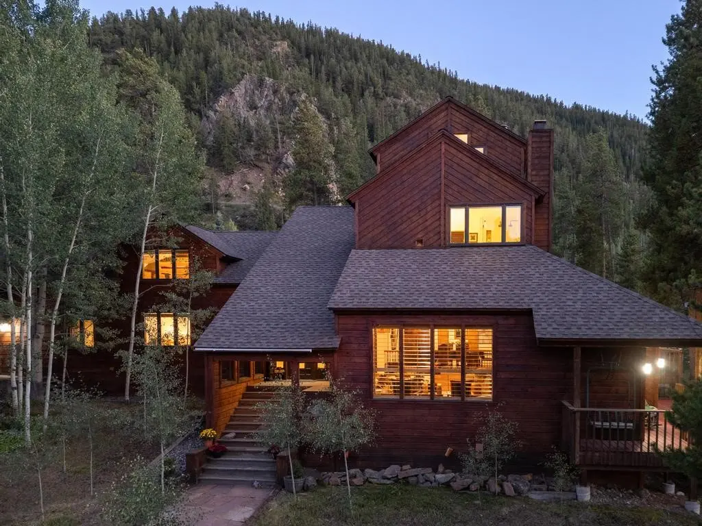 82 Lenawee Lane, Keystone