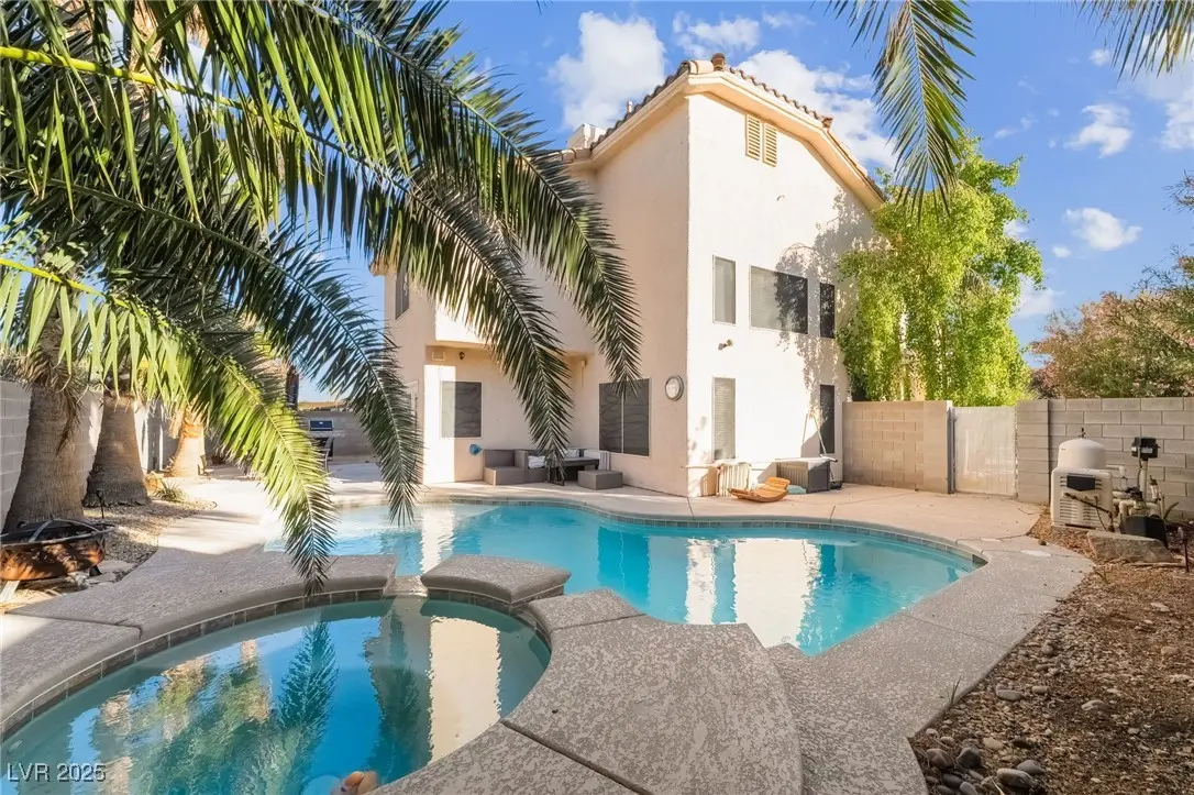 Photo of Listing #2737448