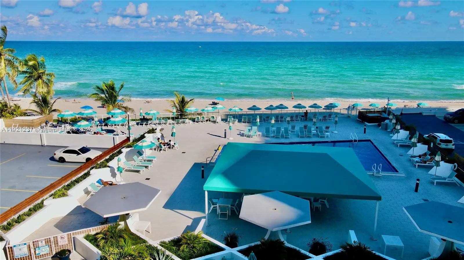 Photo of Listing #A11921237