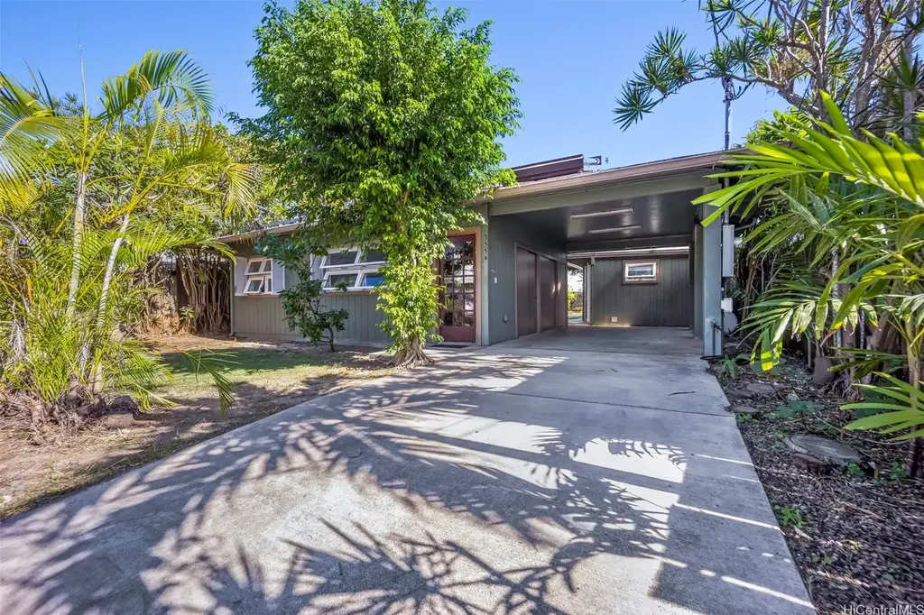 355 Hualani Street # A, Kailua