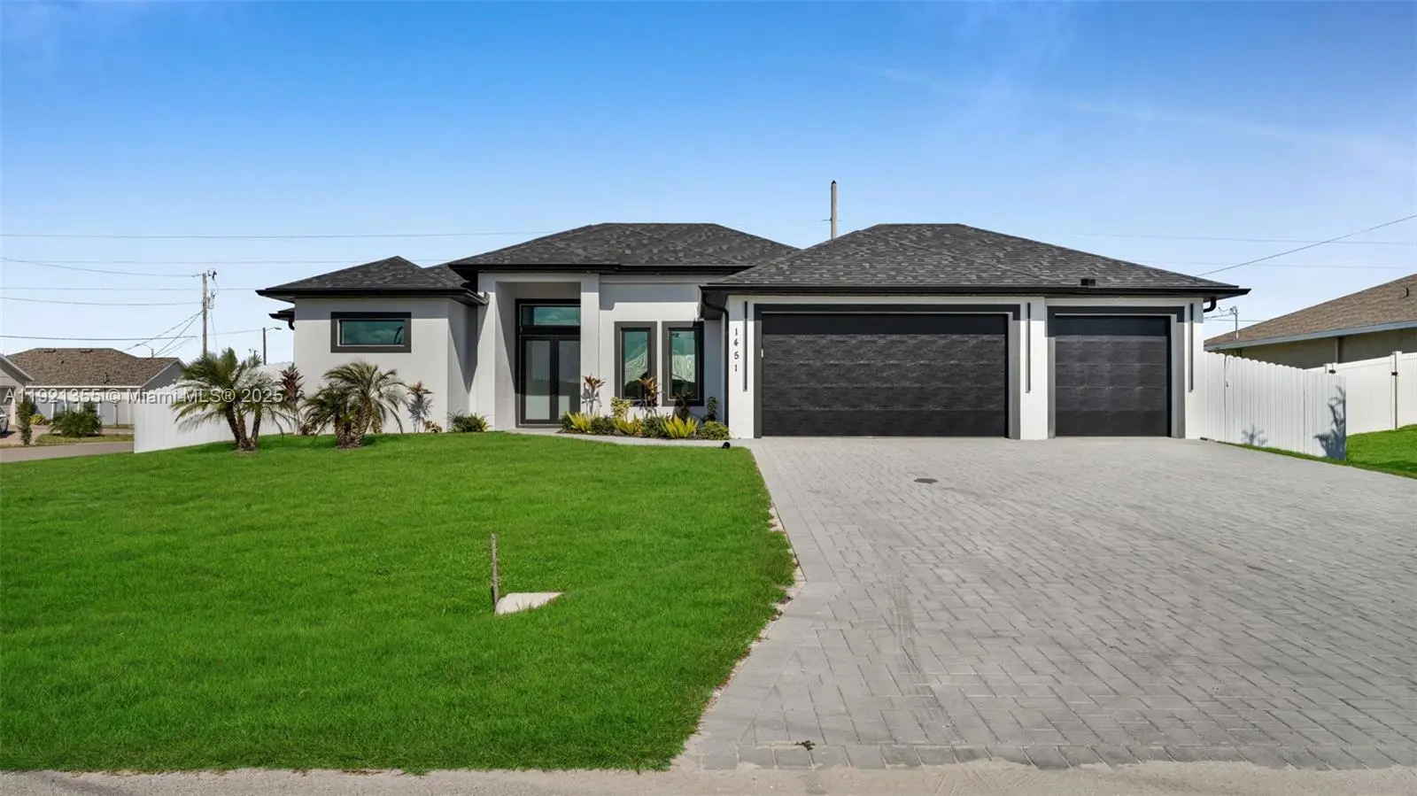 Photo of Listing #A11921355