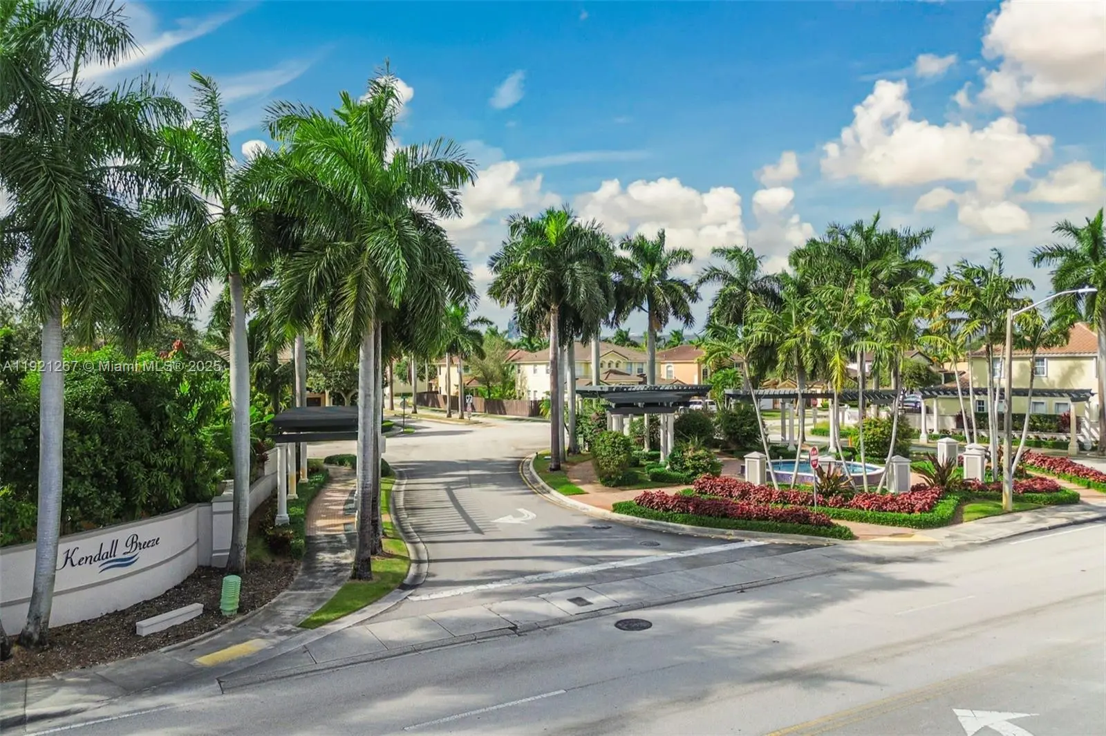 Photo of Listing #A11921267