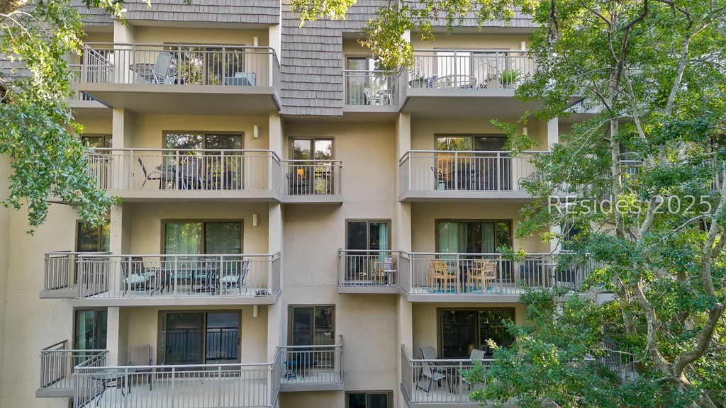 11 S Forest Beach Drive 422, Hilton Head Island