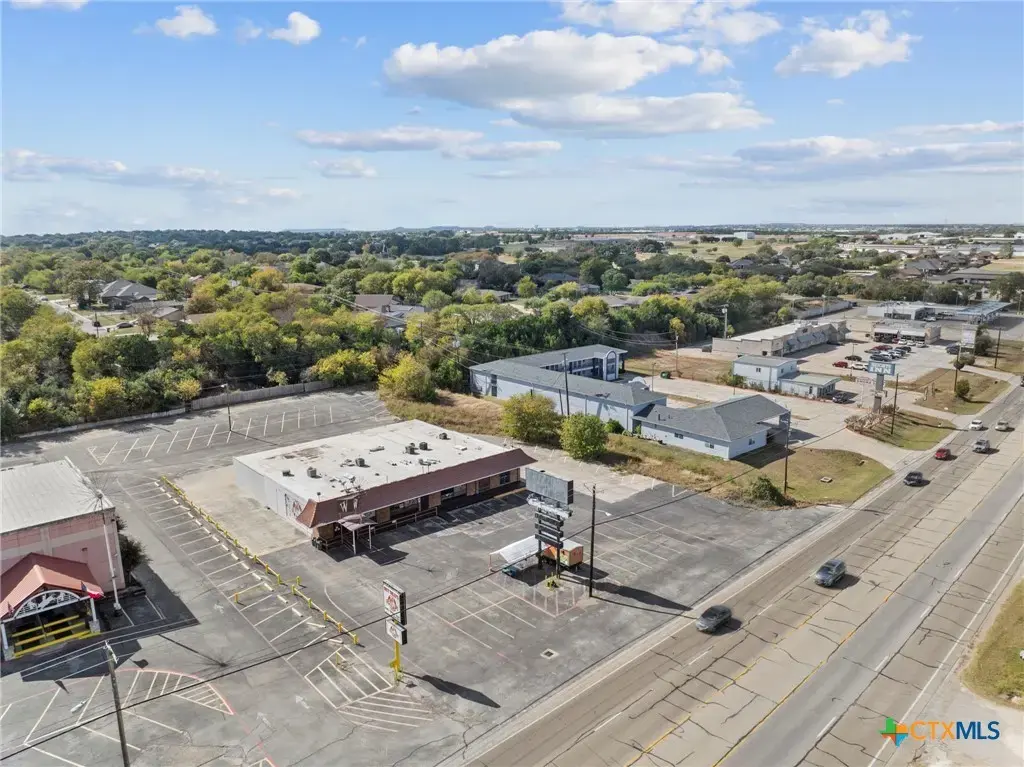 402 W Veterans Memorial Boulevard, Harker Heights