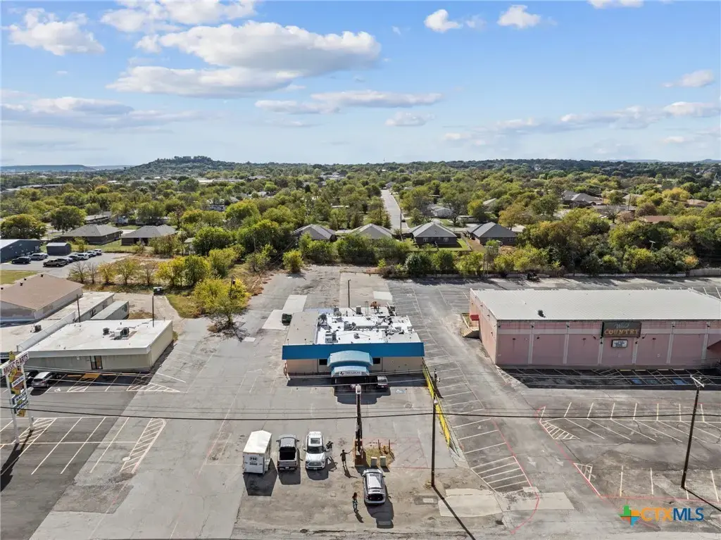 302 W Veterans Memorial Boulevard, Harker Heights