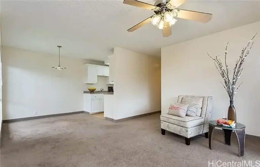 94-1378 Kulewa Loop # 45s, Waipahu