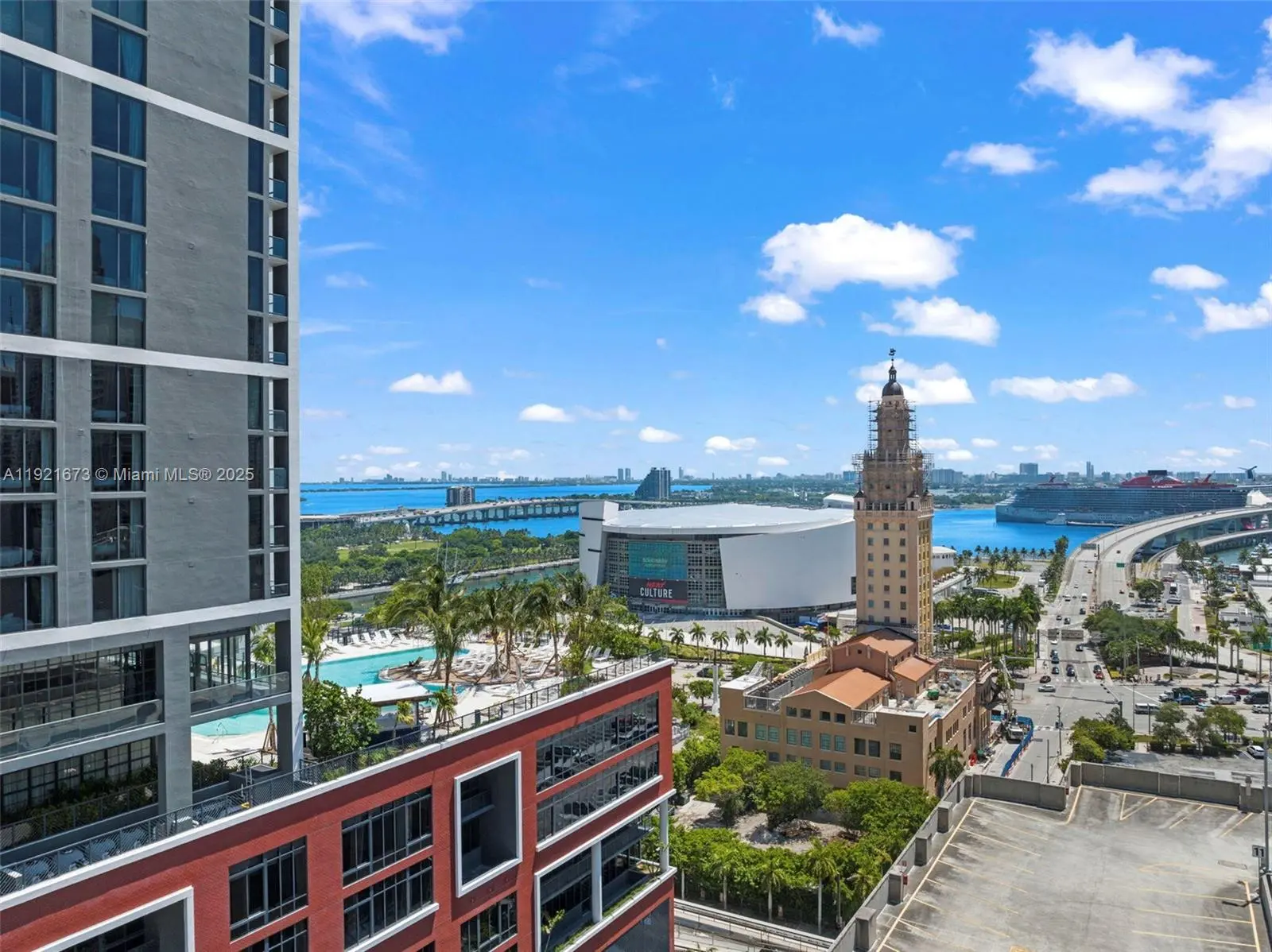 Photo of Listing #A11921673