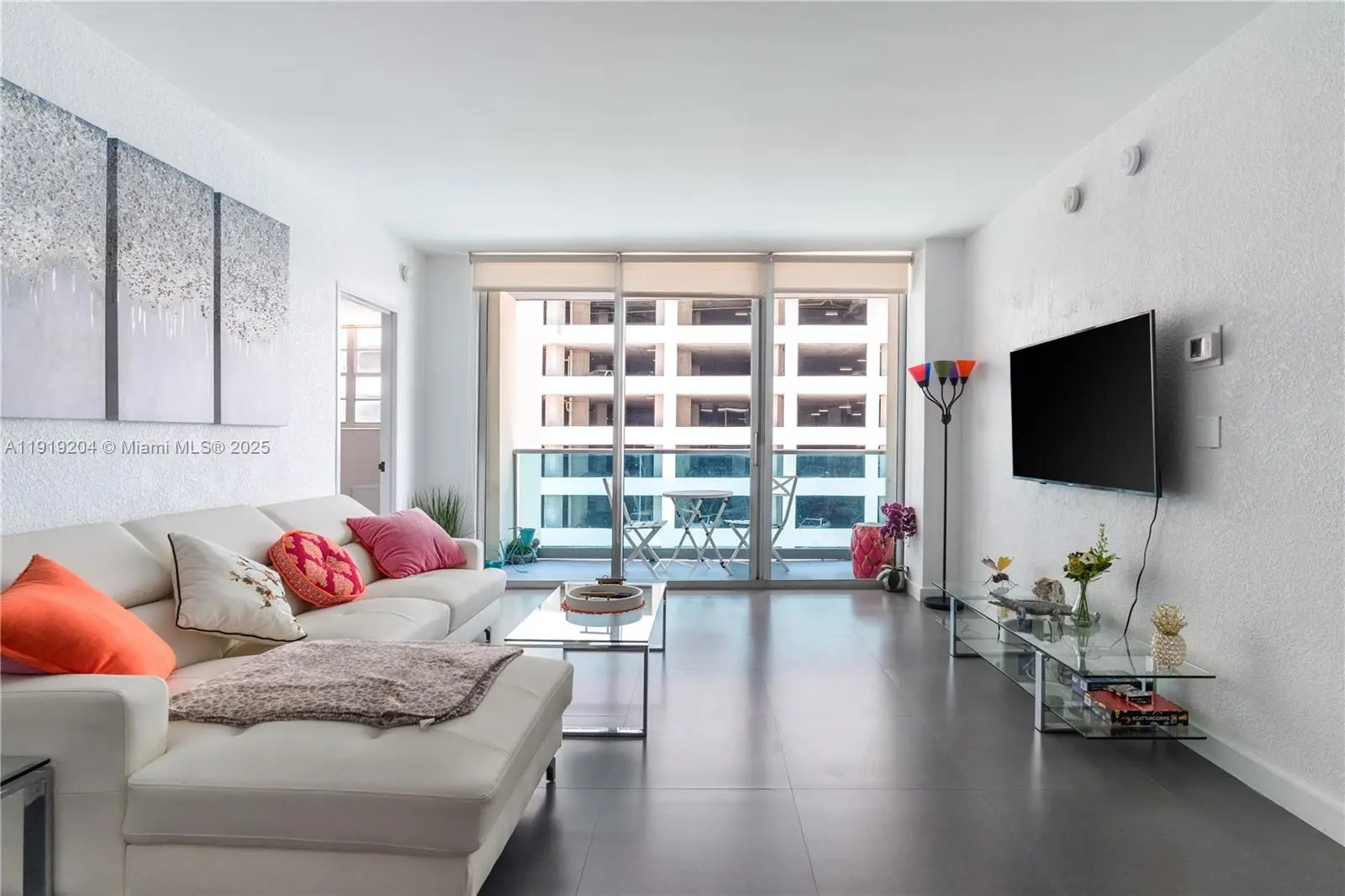 Photo of Listing #A11919204