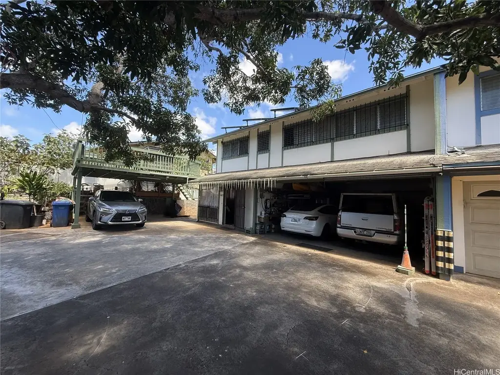 3419 Kahikolu Way # 3419, Honolulu