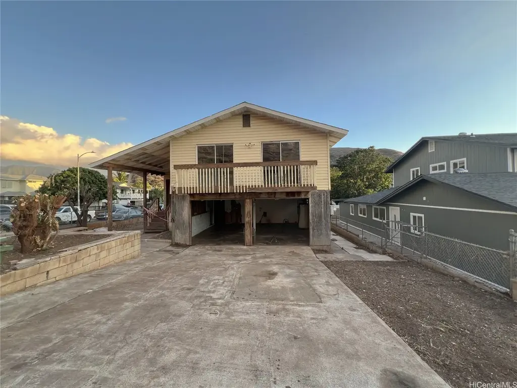 86-307 Alamihi Street, Waianae