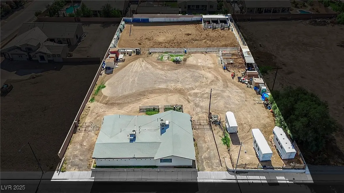 Photo of Listing #2738111