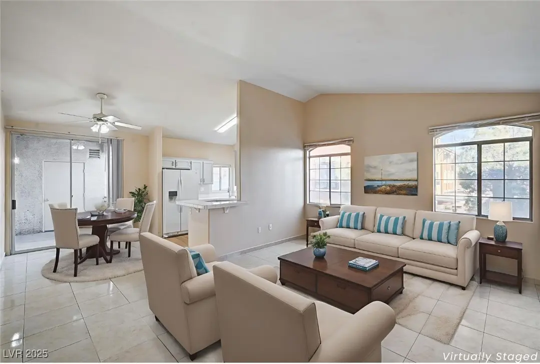 Photo of Listing #2738106