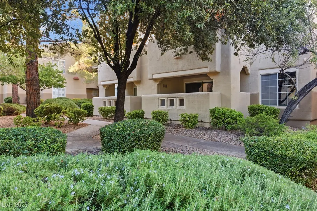 Photo of Listing #2737301