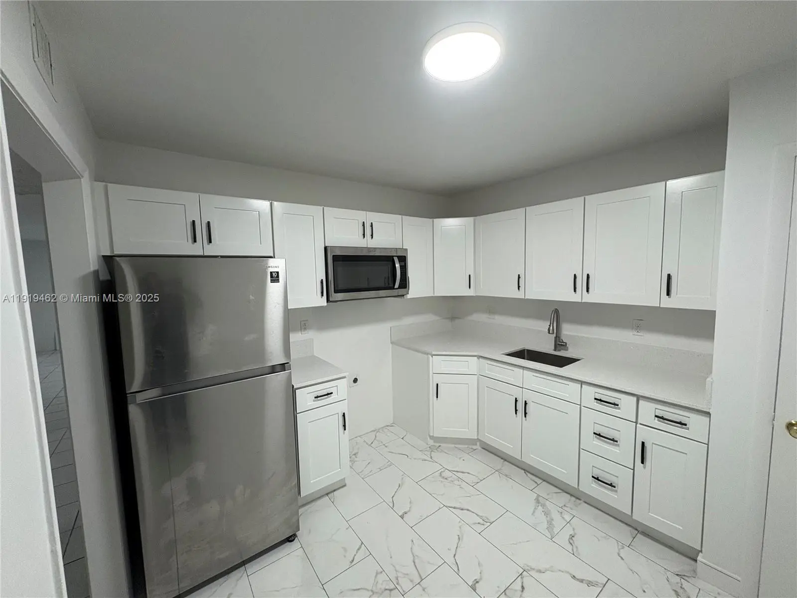 Photo of Listing #A11919462