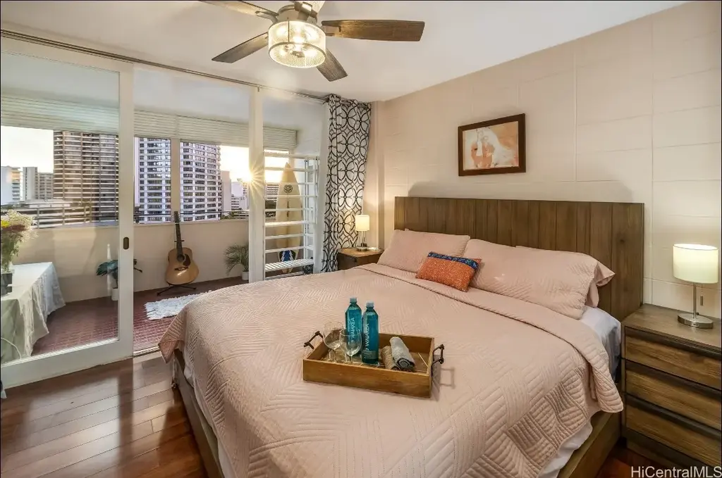 425 Ena Road # 1207b, Honolulu