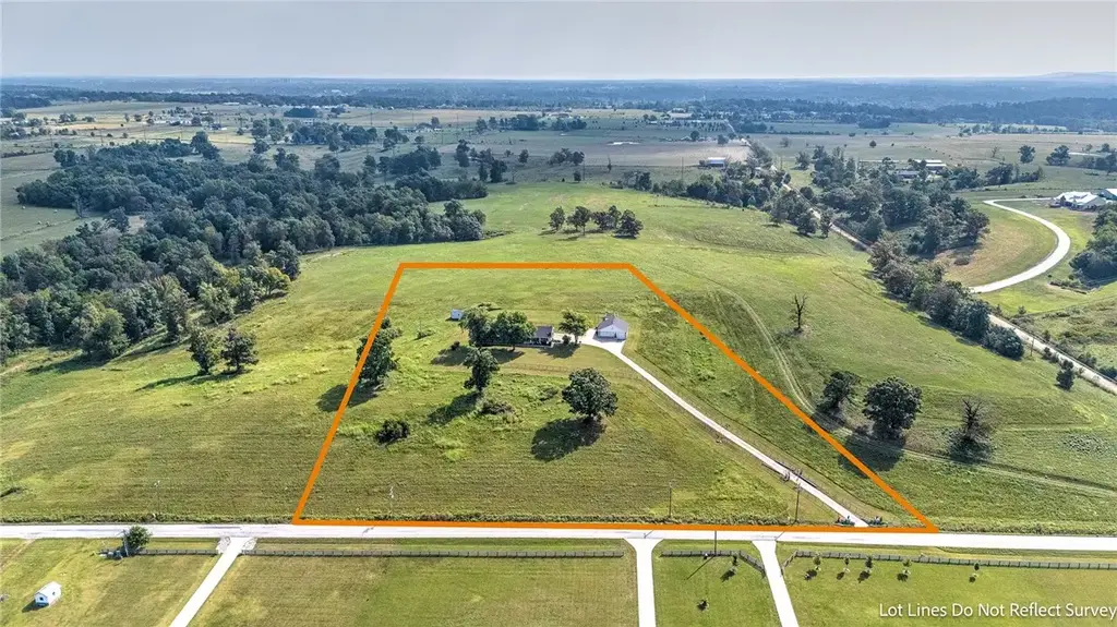 11134 Mill Dam Road, Bentonville