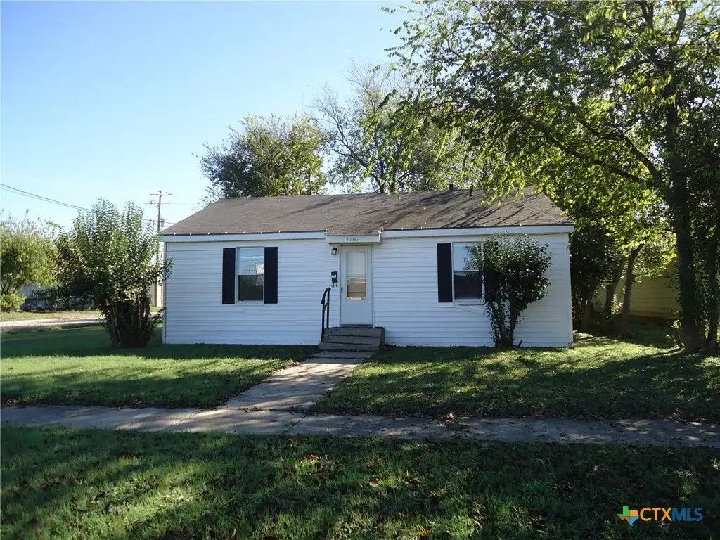 1101 S 33rd Street, Temple