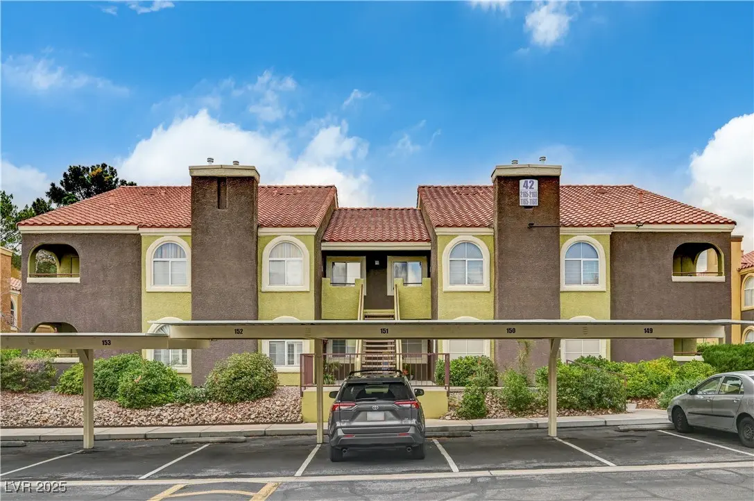 Photo of Listing #2737932