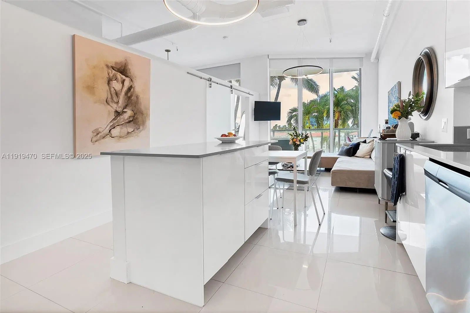 Photo of Listing #A11919470