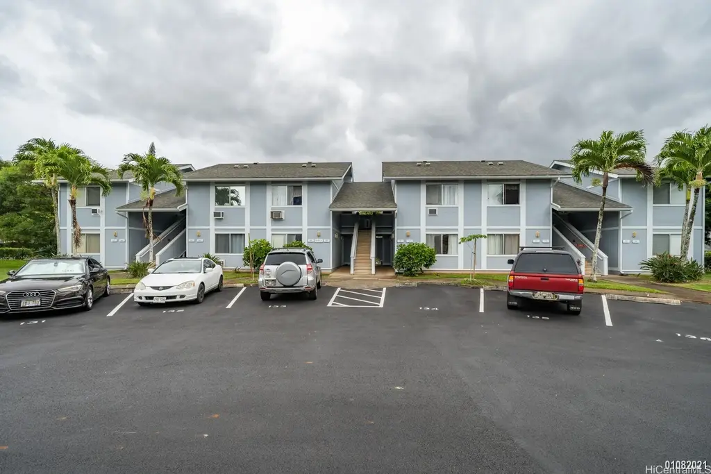 95-1013 Ainamakua Drive # 71, Mililani
