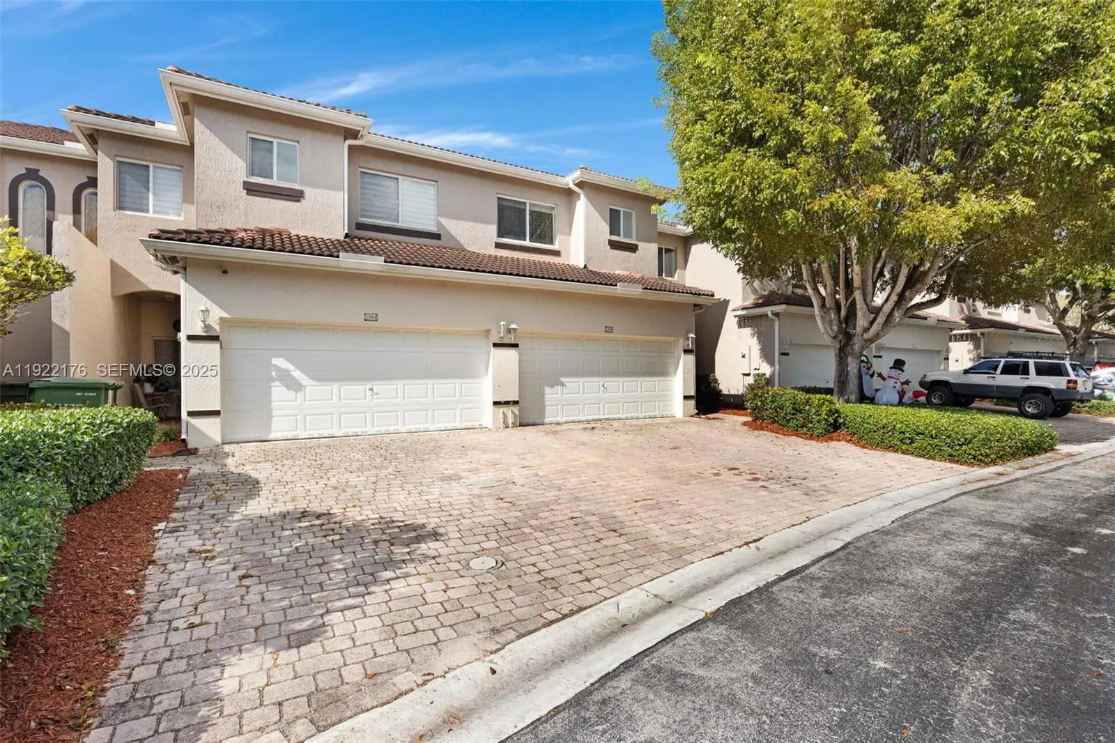 Photo of Listing #A11922176