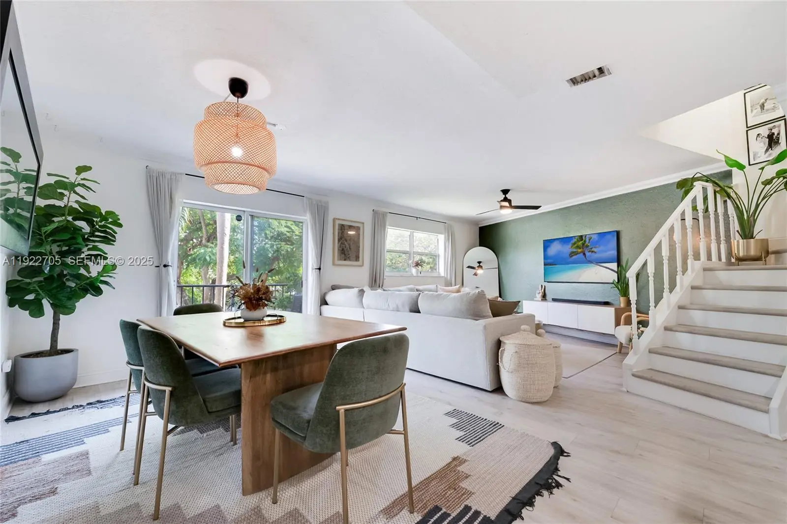 Photo of Listing #A11922705