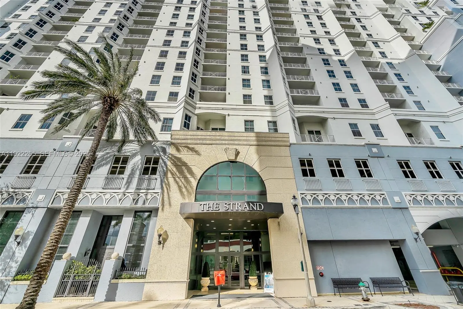 Photo of Listing #A11922265