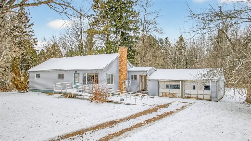 W5456 Butler Street, Sheldon