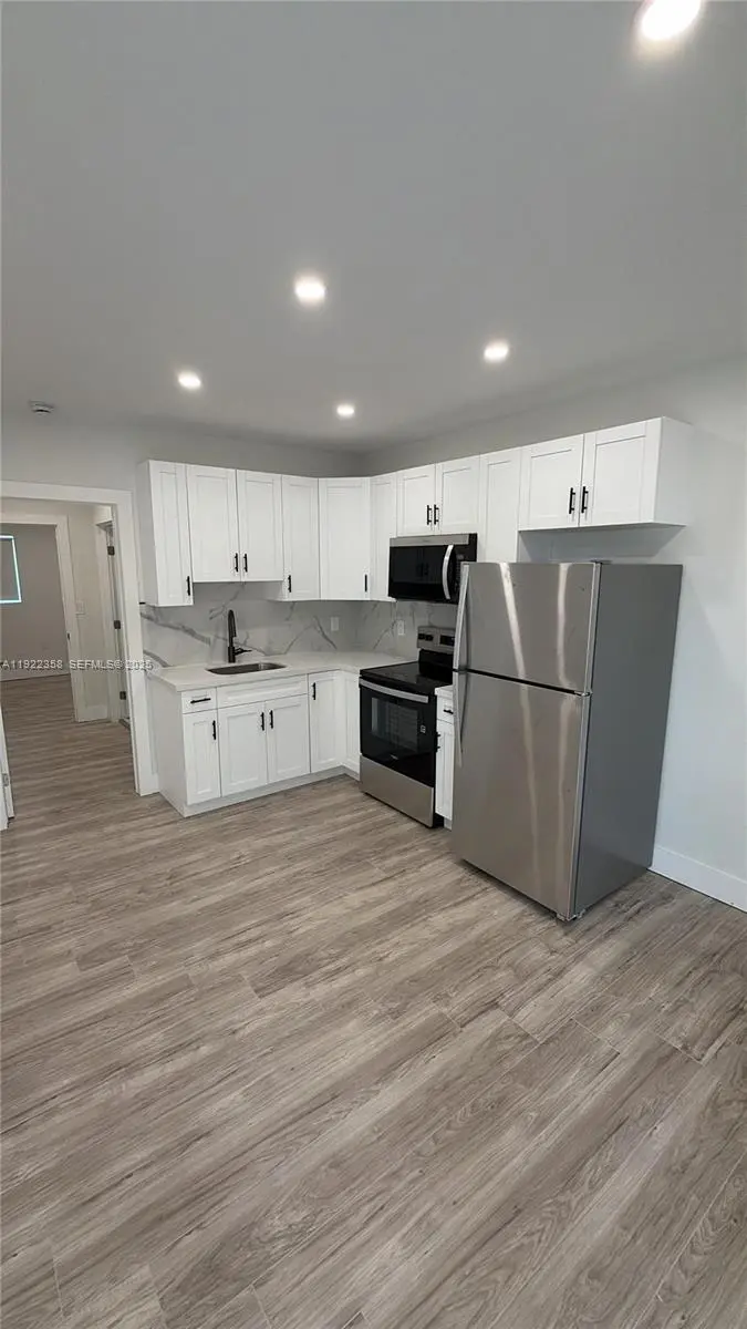 Photo of Listing #A11922358