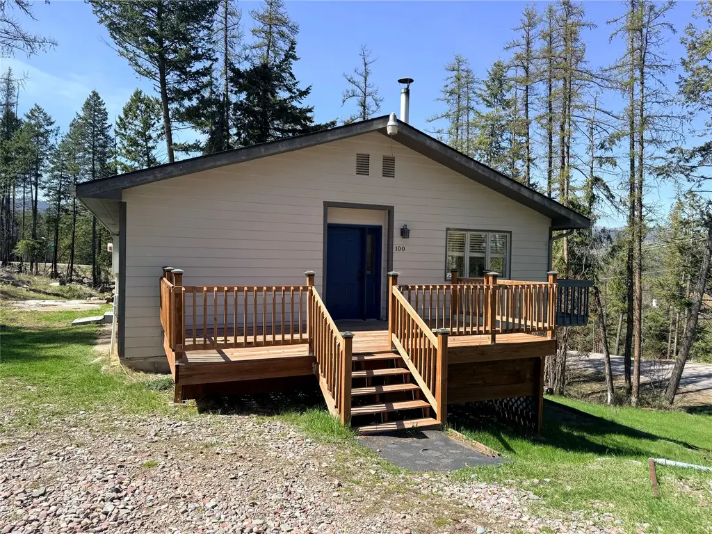 1000 Alpha Terrace, Lakeside