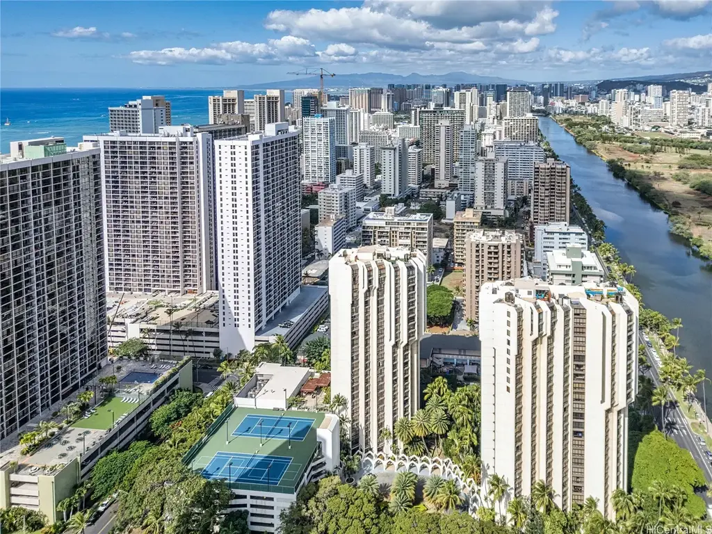 (unit #ii914) 300 Wai Nani Way, Honolulu